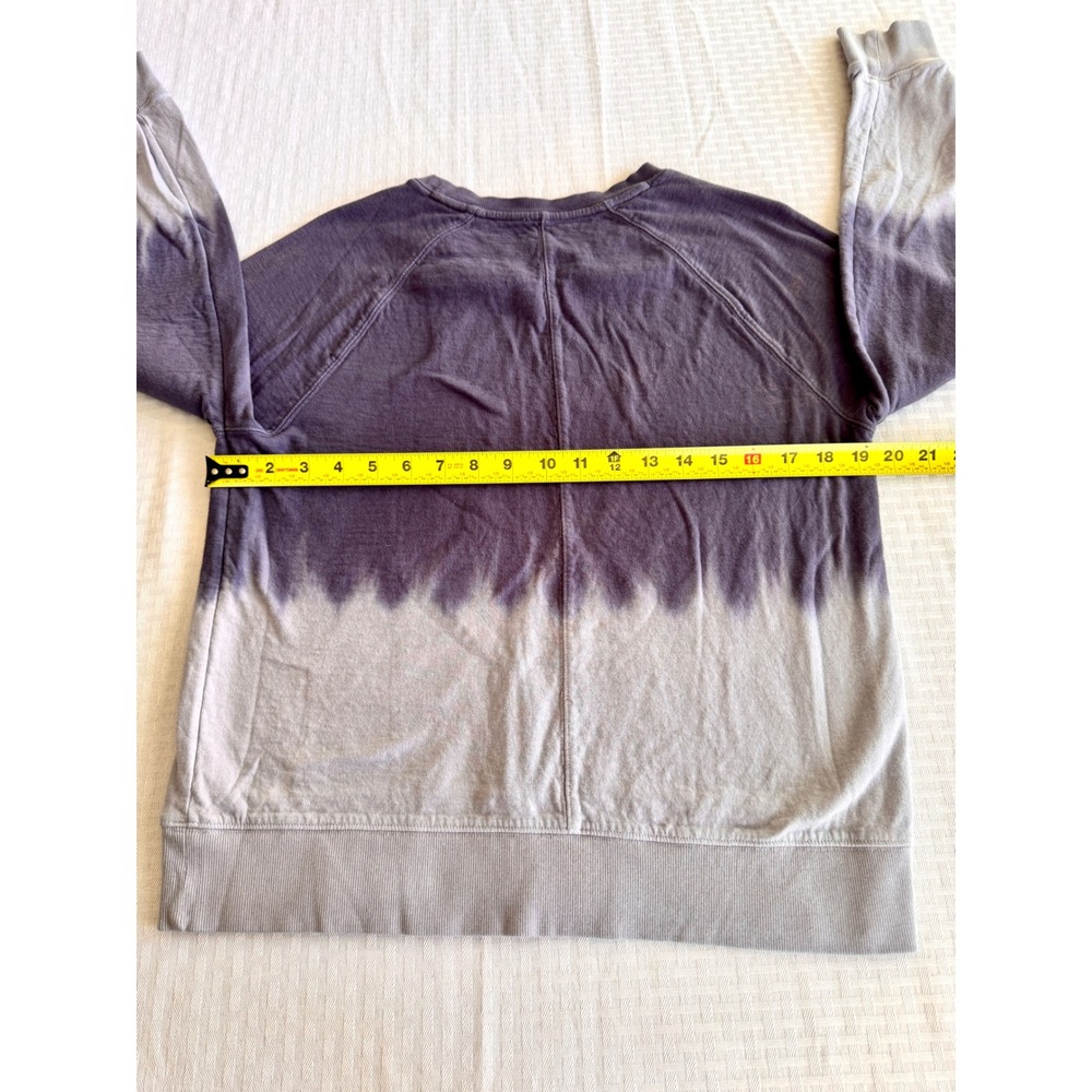 Athleta Dip Dye Sweatshirt Purple Grey Ombre Raglan Pullover Small RN 54023 - Picture 5 of 13